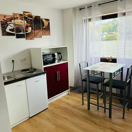 Fluss Und Ruhe Apartment *